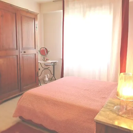 And Sailing Apartment