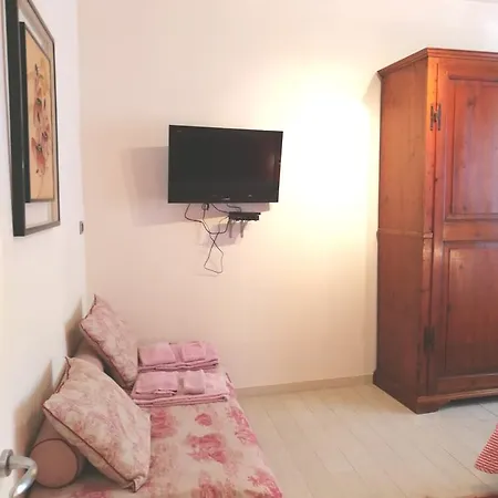 And Sailing Apartment