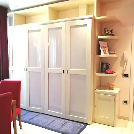 Apartament And Sailing *