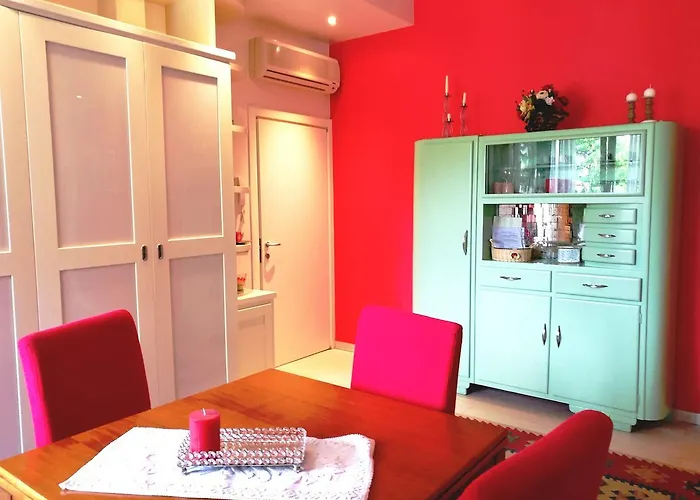 Διαμέρισμα And Sailing